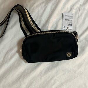BRAND NEW with tags lululemon fanny pack